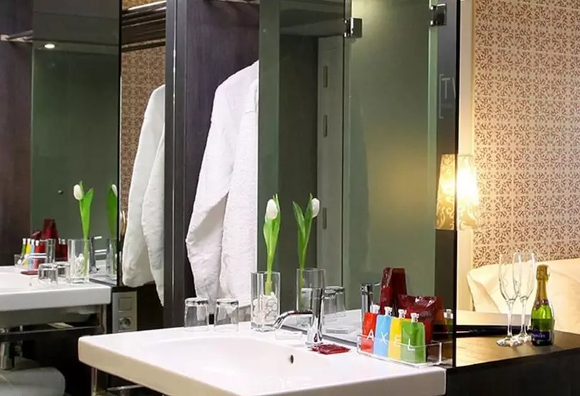 Отель Axel Two Barcelona 4 Sup Adults Only