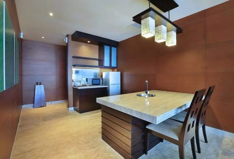 ホテル Ulu Segara Luxury Suites & Villas