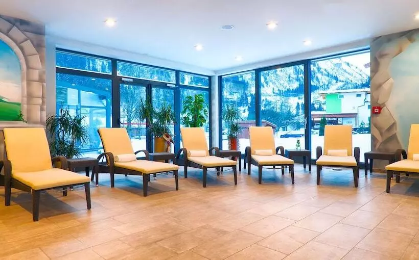 هتل Victoria By Vaya