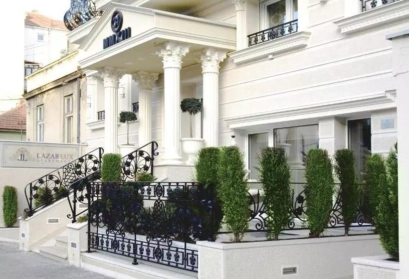 Lazar Lux Apartments