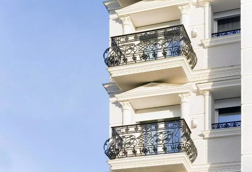 Lazar Lux Apartments