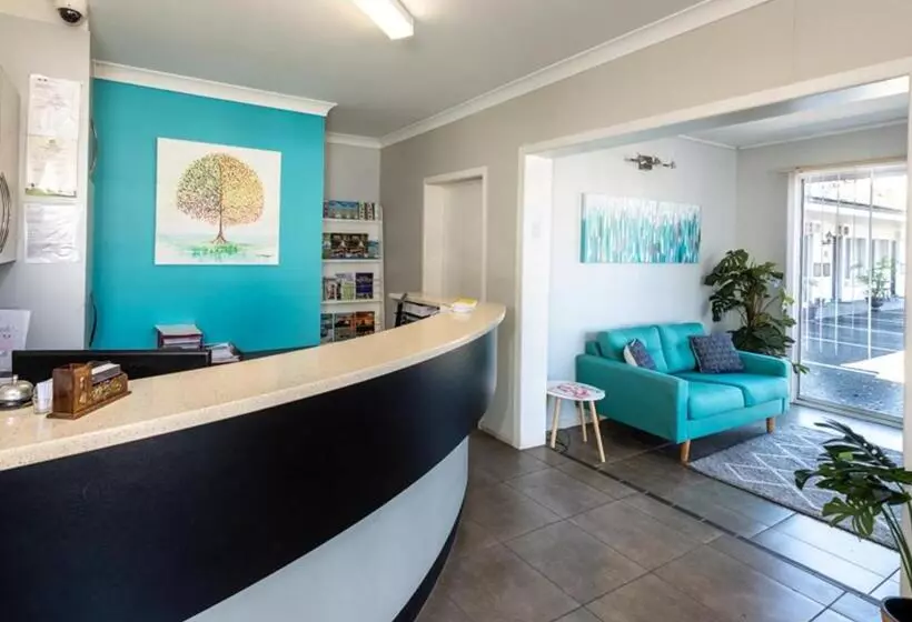 Motel Riviera On Ruthven