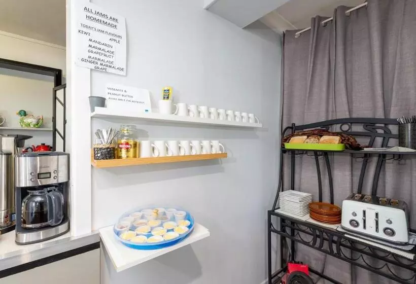 Motel Riviera On Ruthven