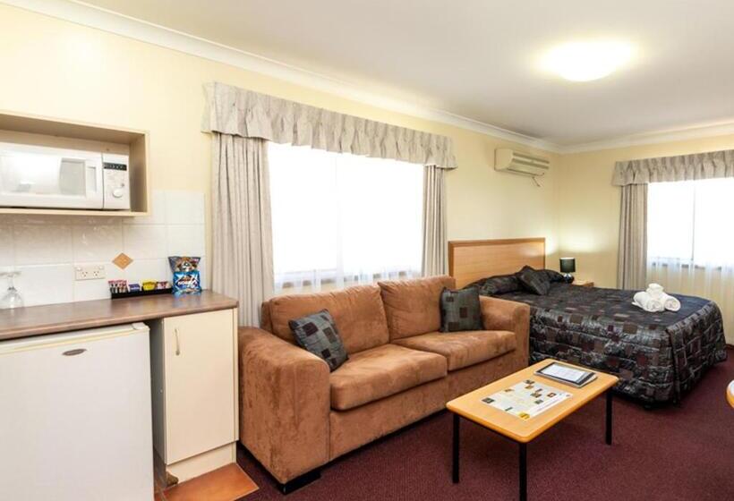 모텔 Riviera On Ruthven