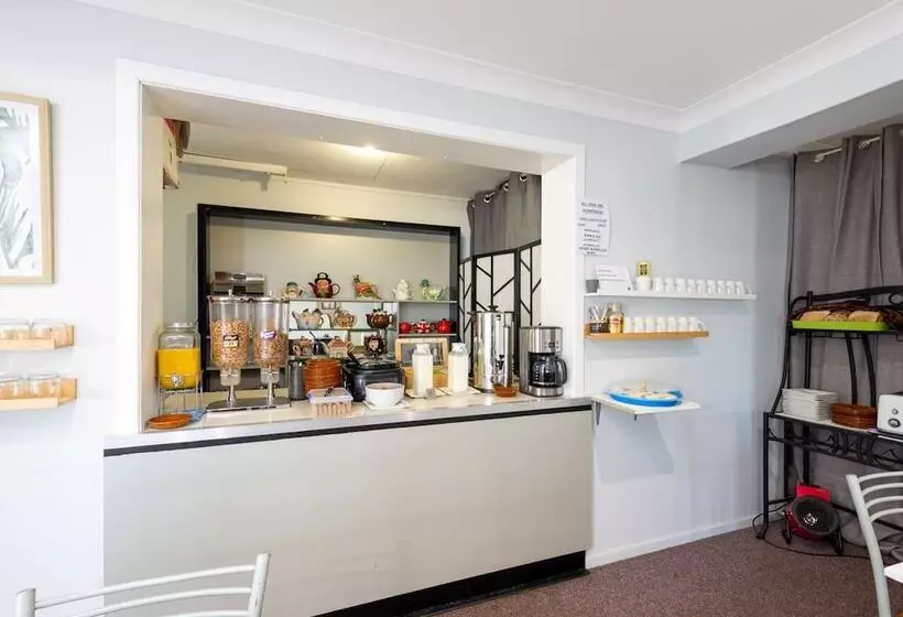 Motel Riviera On Ruthven