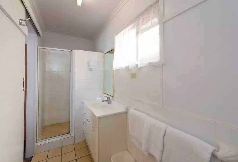 Motel Riviera On Ruthven