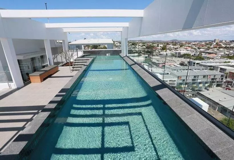 Alex Perry Hotel & Apartments