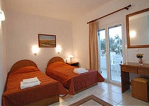 Anemones Studios & Apartments