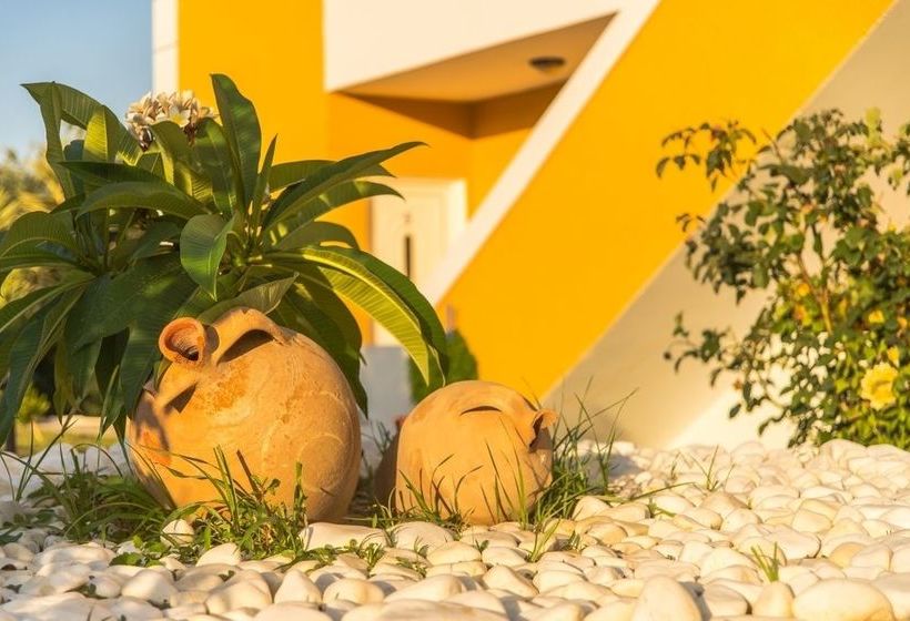 Anemones Studios & Apartments