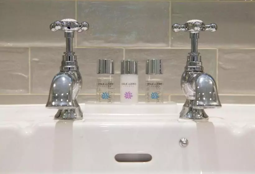 Bed and Breakfast Saracens Head