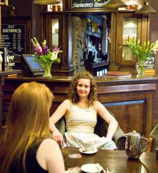 Bed and Breakfast Saracens Head