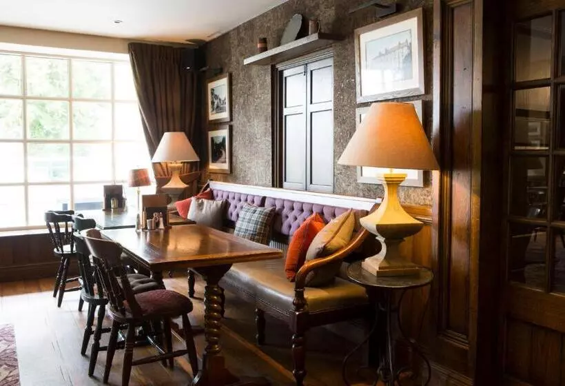 Bed and Breakfast Saracens Head