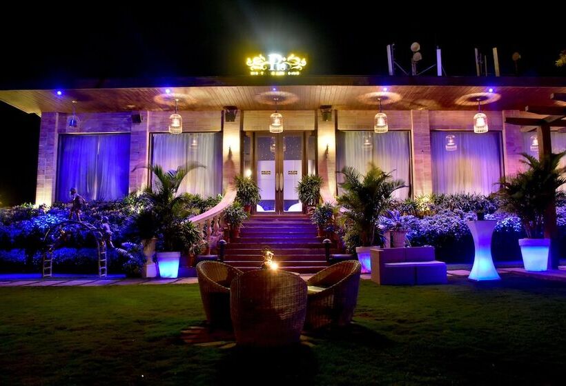 Data Resort By Della Adventure