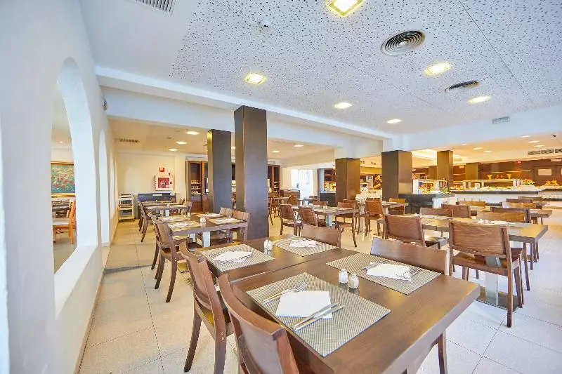 Gavimar Ariel Chico Hotel And Apartments