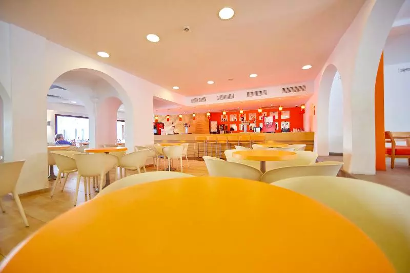 Gavimar Ariel Chico Hotel And Apartments