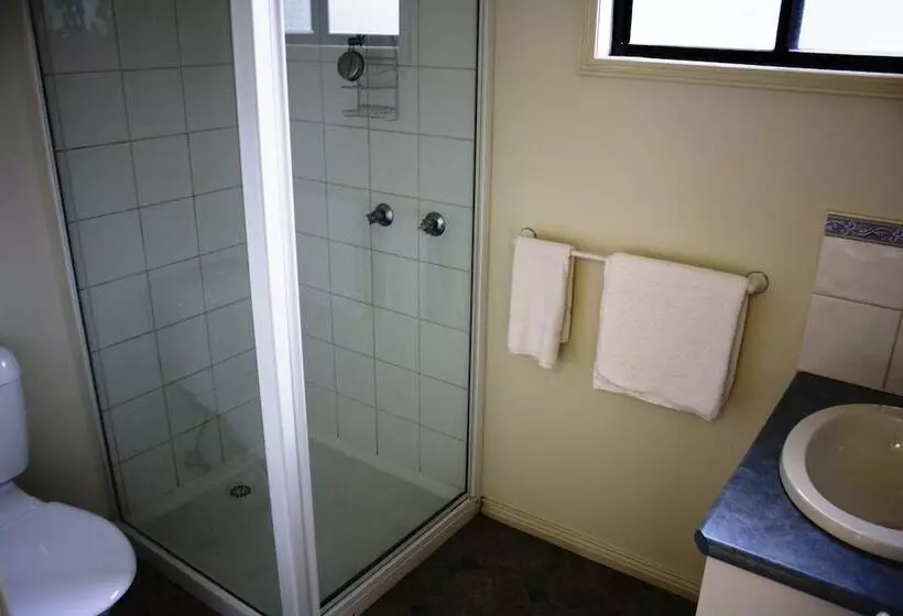 בית מלון כפרי A Line Holiday Park