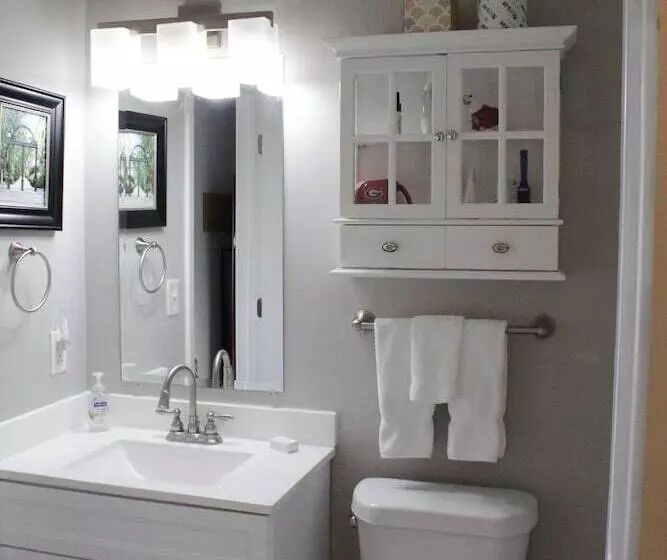 호텔 Georgia Gameday Center