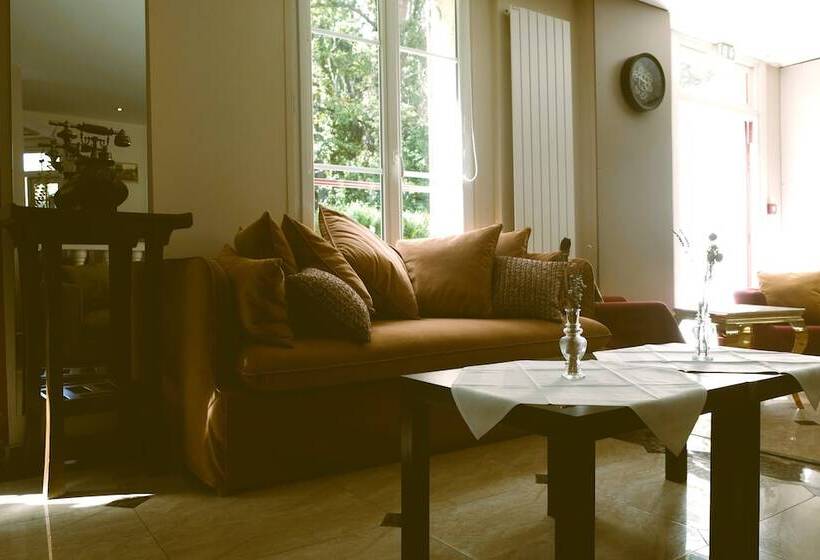 בית מלון כפרי Hostellerie Du Lys