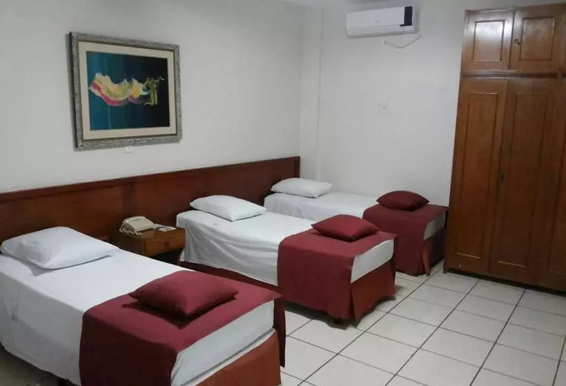 Отель Internacional