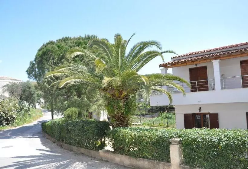 فندق Koskinas Apartments