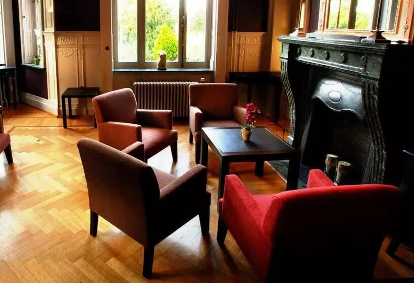 هتل Martin's Manoir