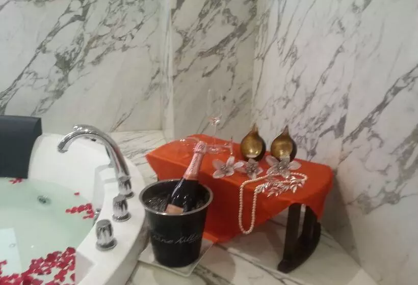 ホテル One Earth Avaas