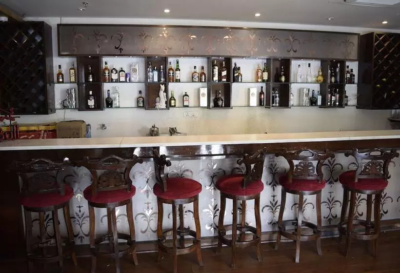 ホテル One Earth Avaas