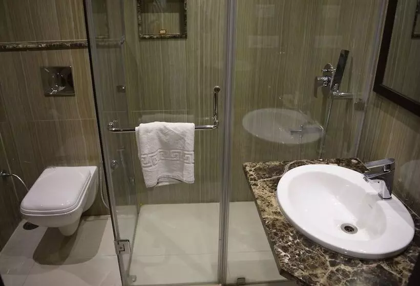 ホテル One Earth Avaas