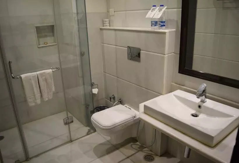 ホテル One Earth Avaas