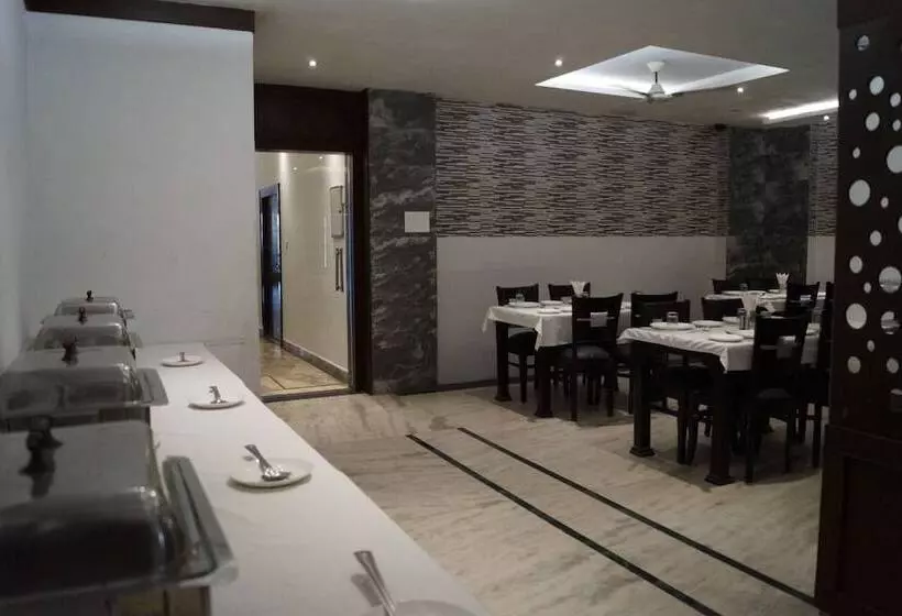 בית מלון כפרי Optimum Tara Palace