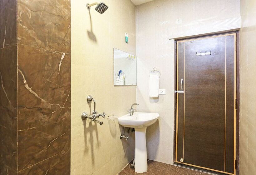 בית מלון כפרי Optimum Tara Palace