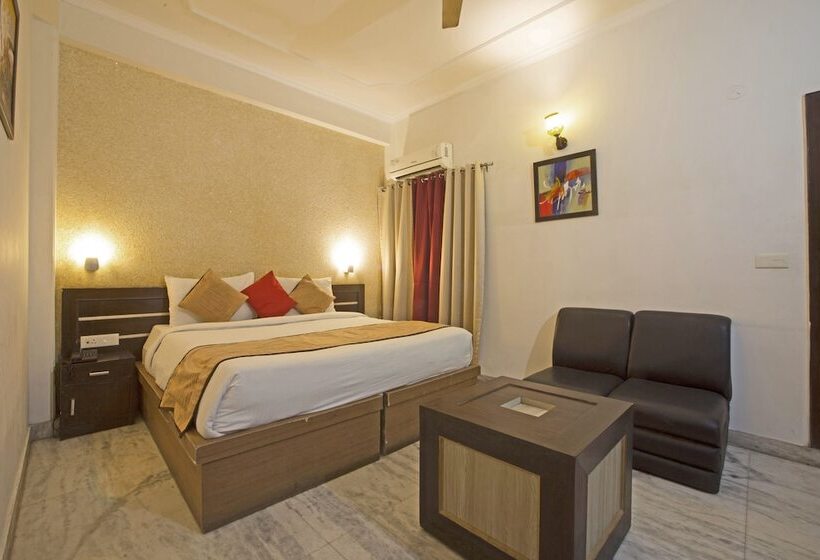 בית מלון כפרי Optimum Tara Palace