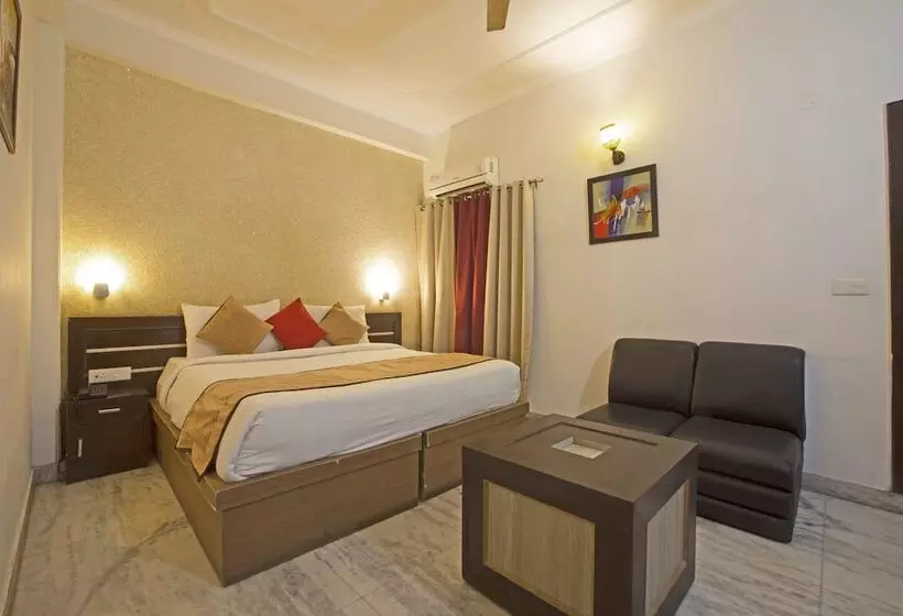 בית מלון כפרי Optimum Tara Palace