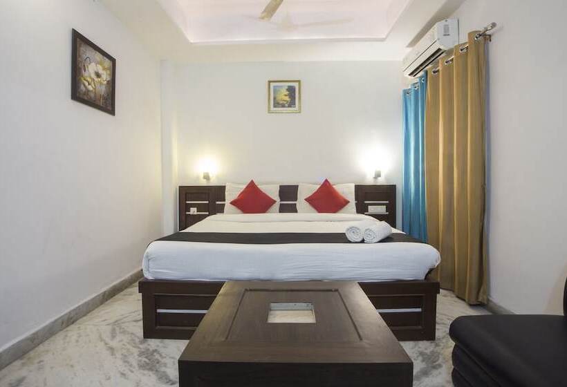 בית מלון כפרי Optimum Tara Palace