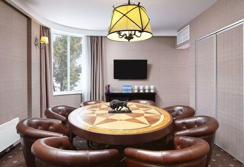 Отель Park Inn By Radisson Odintsovo