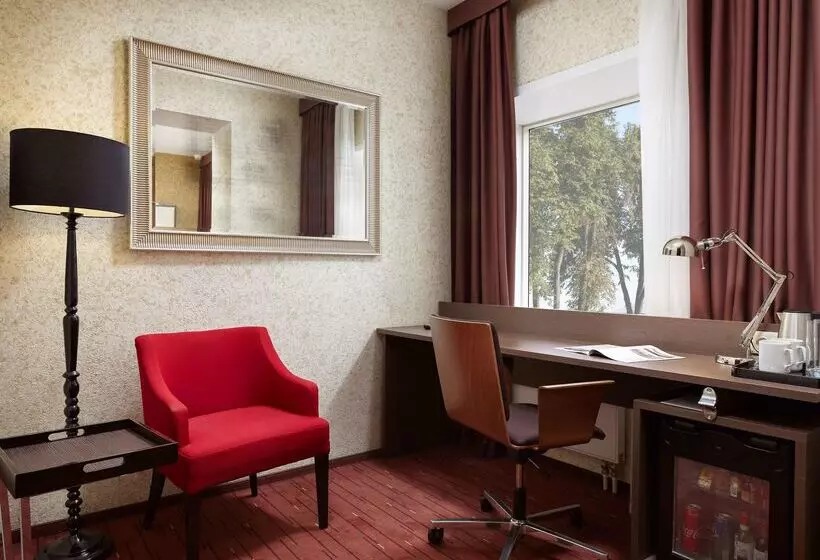 Отель Park Inn By Radisson Odintsovo