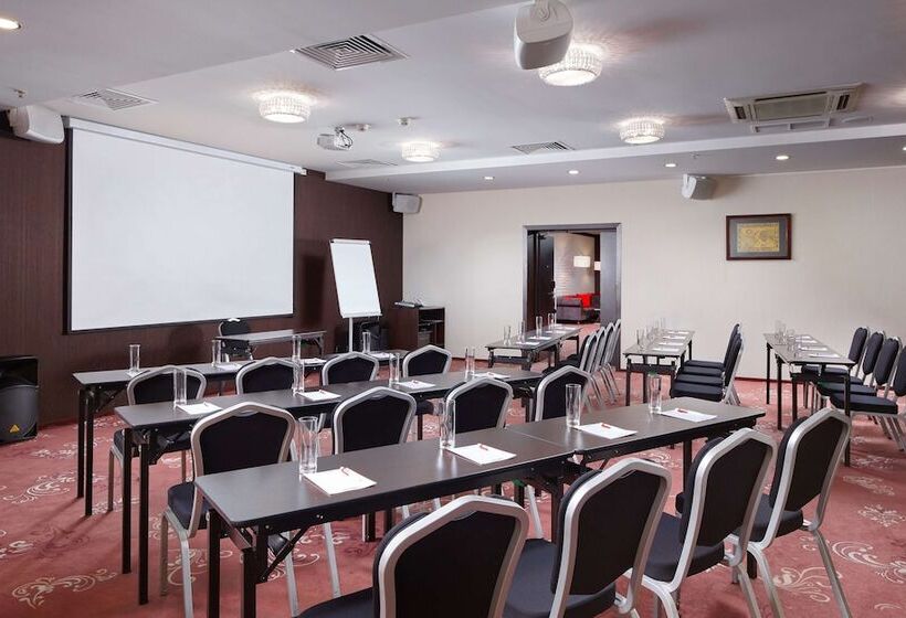 فندق Park Inn By Radisson Odintsovo