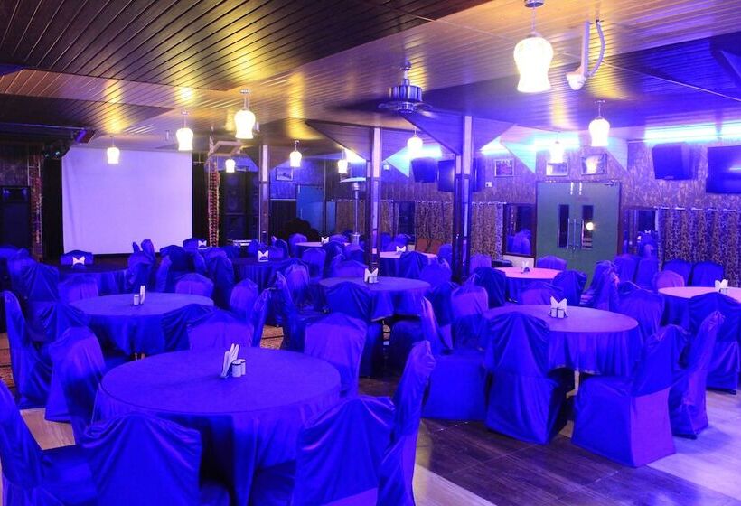 בית מלון כפרי Snow King Retreat