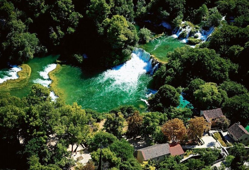 Отель Amadria Park Camping Sibenik Mobile Homes