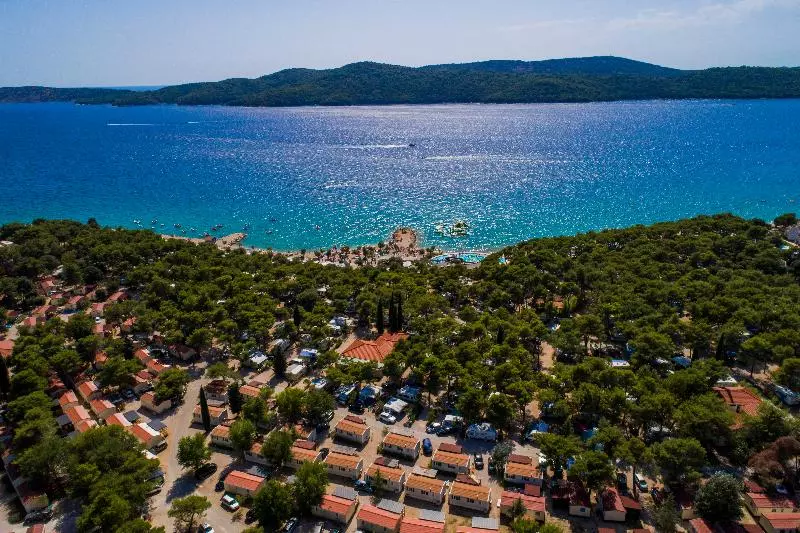 Отель Amadria Park Camping Sibenik Mobile Homes