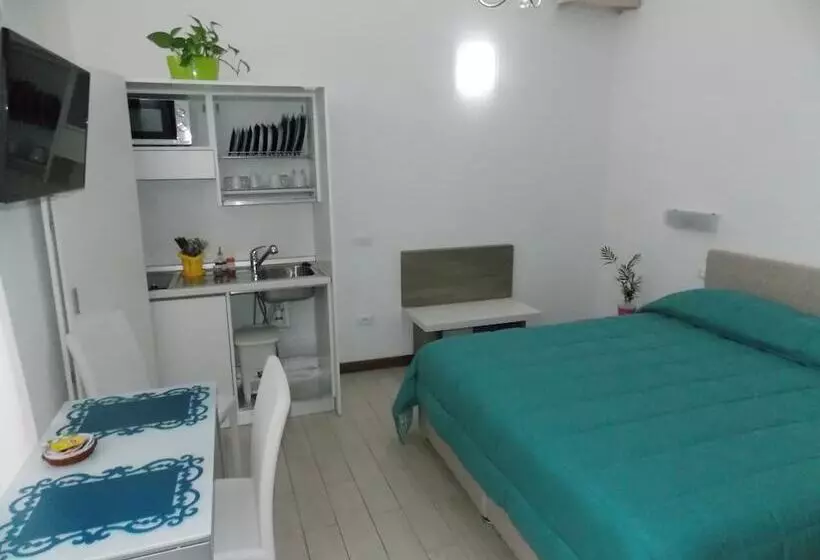 호텔 Sorrento Inn Funzionista