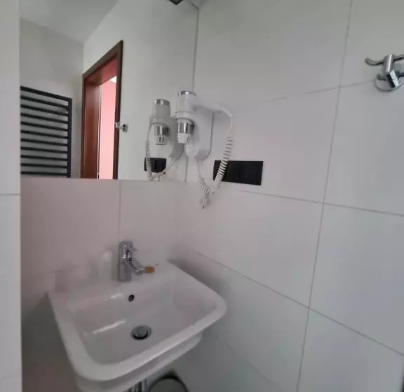 בית מלון כפרי Terminal