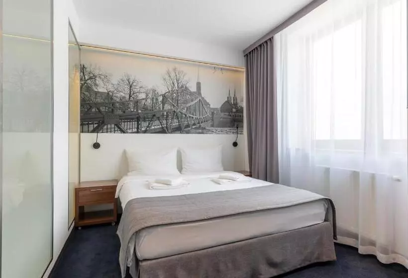 בית מלון כפרי Terminal