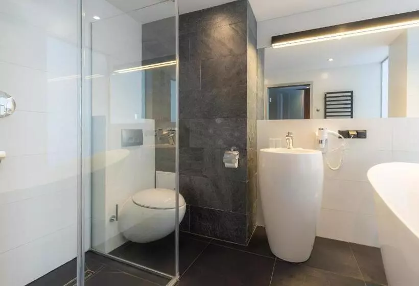 בית מלון כפרי Terminal