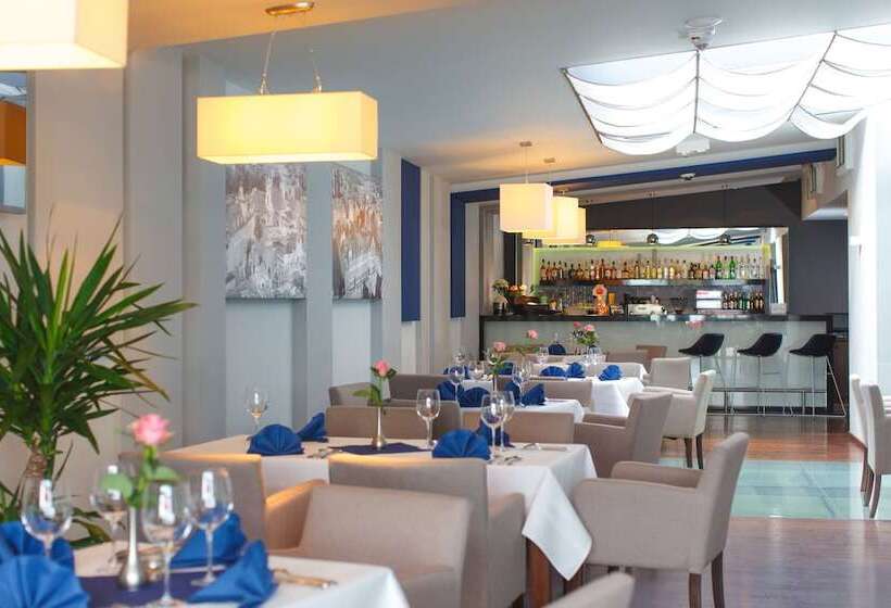 בית מלון כפרי Terminal