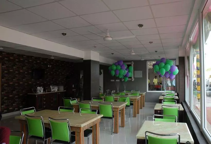 Capital O 4617 Lotels Serviced Apartment