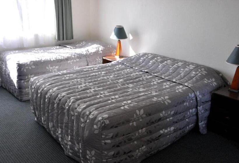 מוטל Braemar Motor Inn