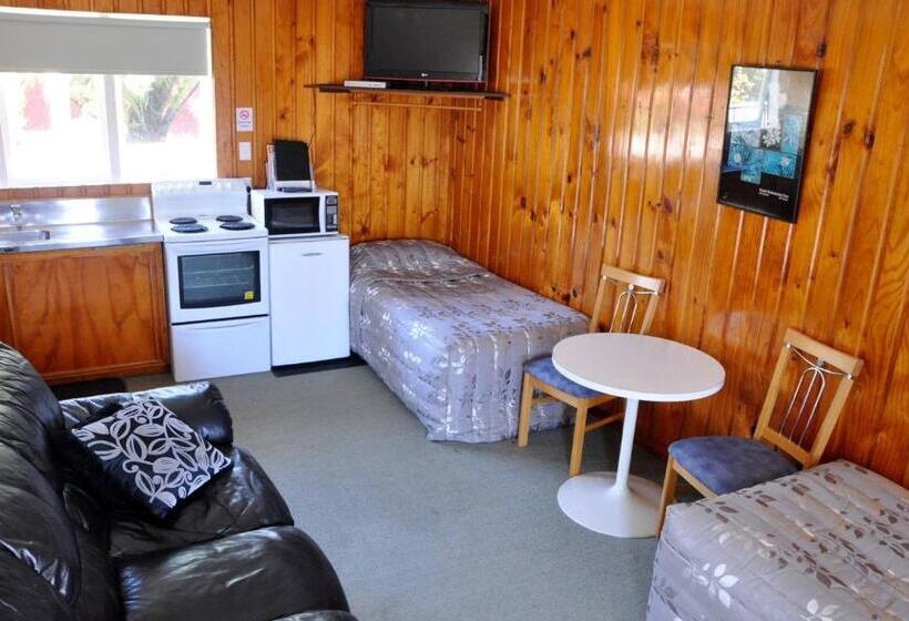 מוטל Braemar Motor Inn