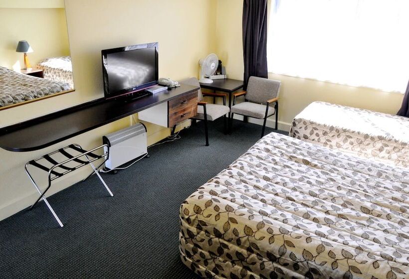 מוטל Braemar Motor Inn