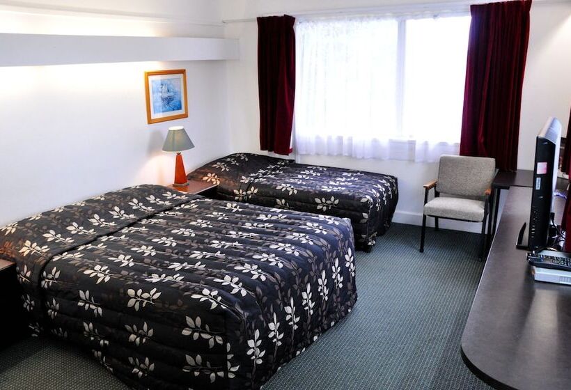 מוטל Braemar Motor Inn